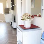 Apartment Tea Residence, Gjiri I Lalzit Durrës