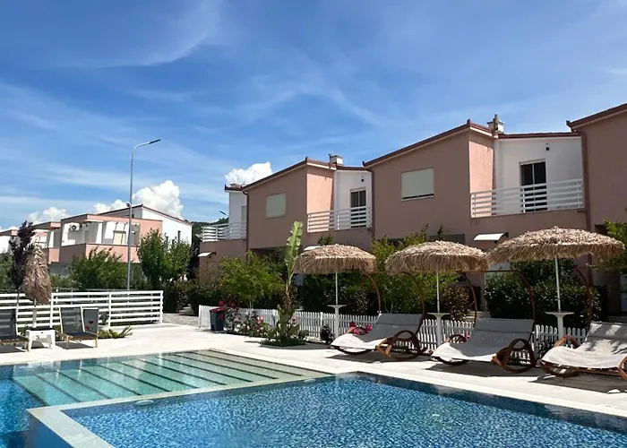 Tea Residence, Gjiri I Lalzit * דורס